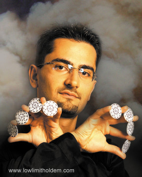 Antonio Esfandiari Smoke